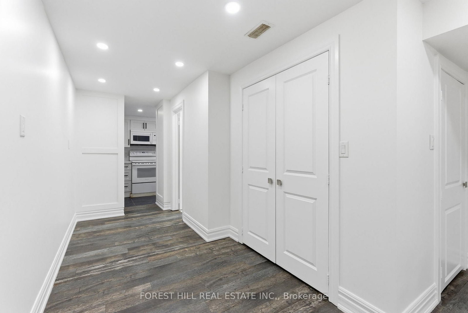 1297 Davenport Road - Photo 27