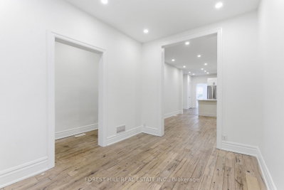 1297 Davenport Road — photo 5