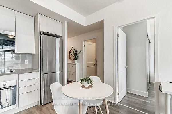 297 Oak Walk Drive, Unit 901 - Photo 10