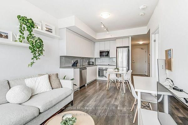 297 Oak Walk Drive, Unit 901 - Photo 13