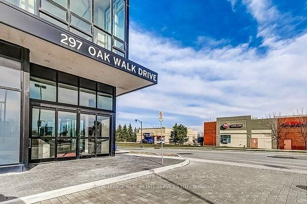 297 Oak Walk Drive, Unit 901 - Photo 2