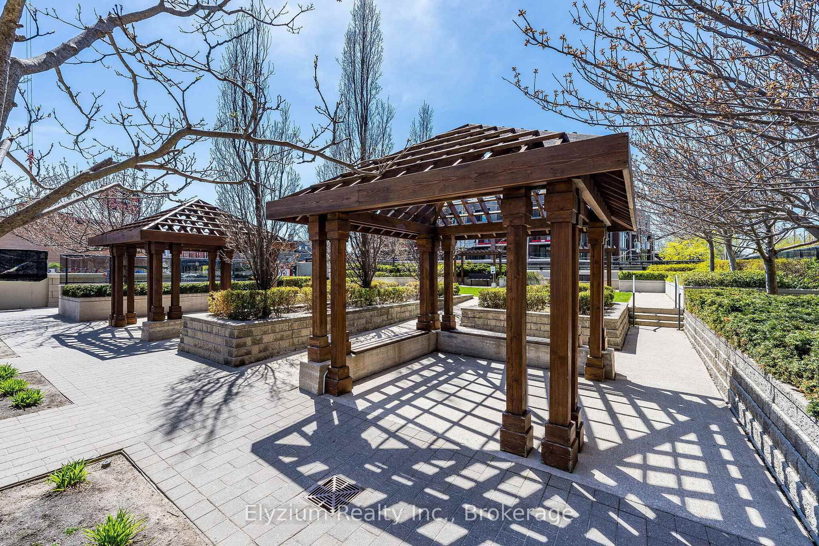 60 Heintzman Street, Unit 1902 - Photo 33