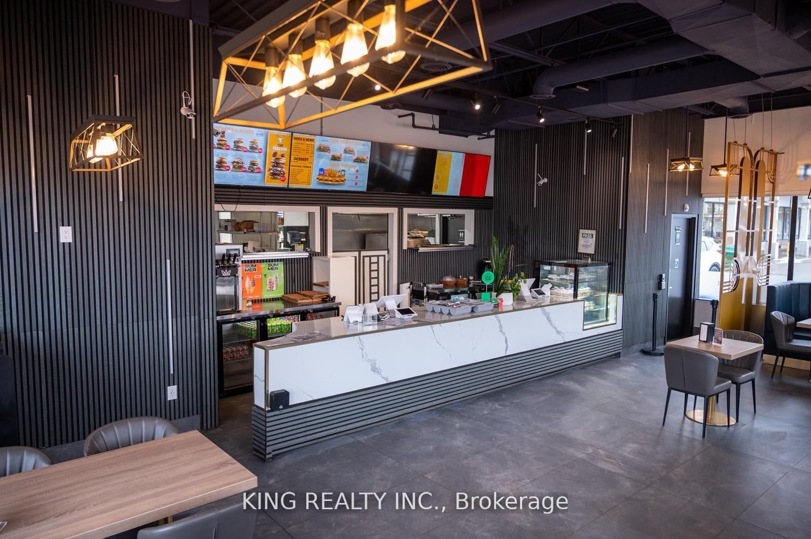 2712 KEELE Street - Photo 43