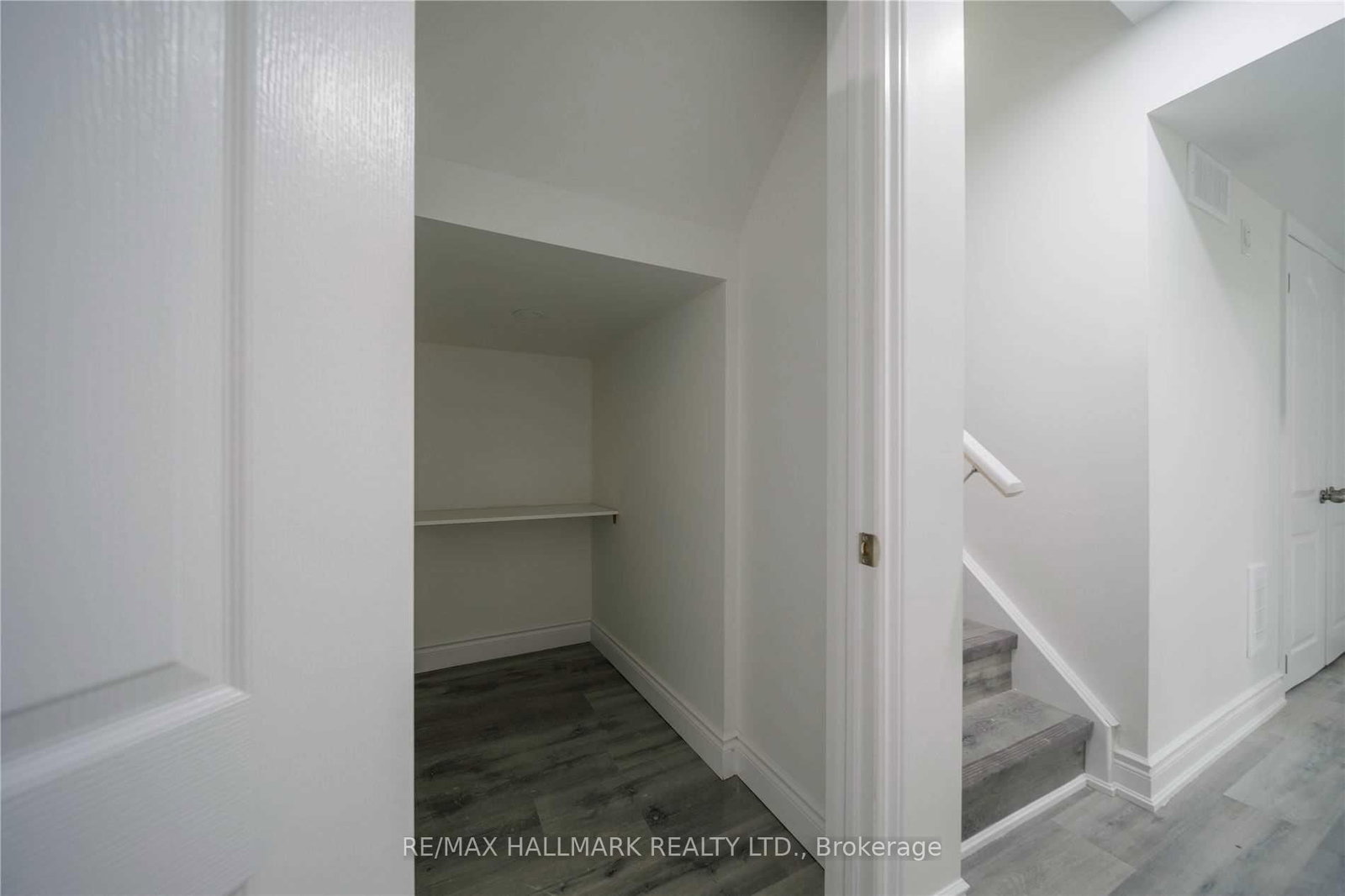 306 Buick Boulevard, Unit BSMT - Photo 10