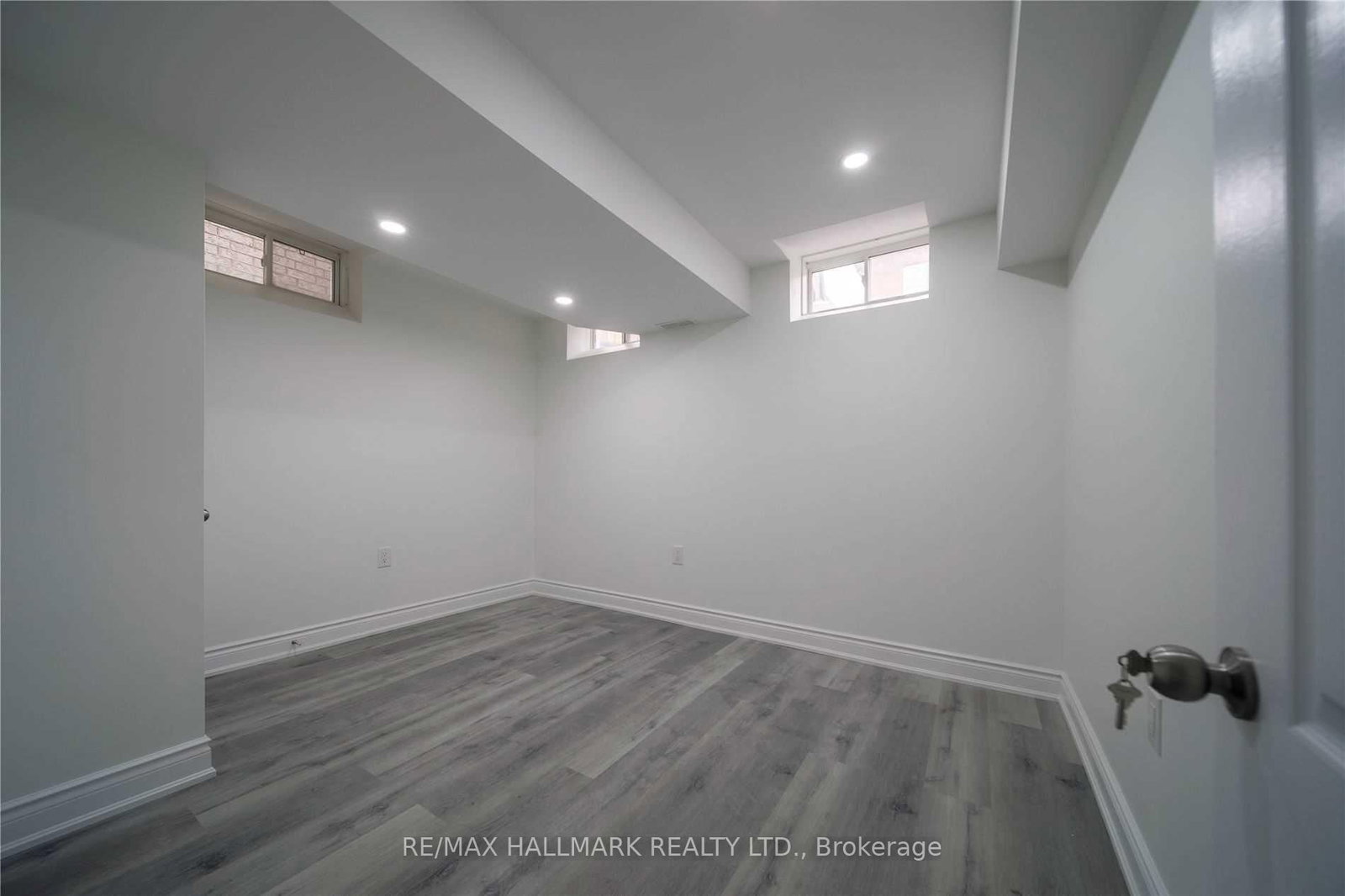 306 Buick Boulevard, Unit BSMT - Photo 13
