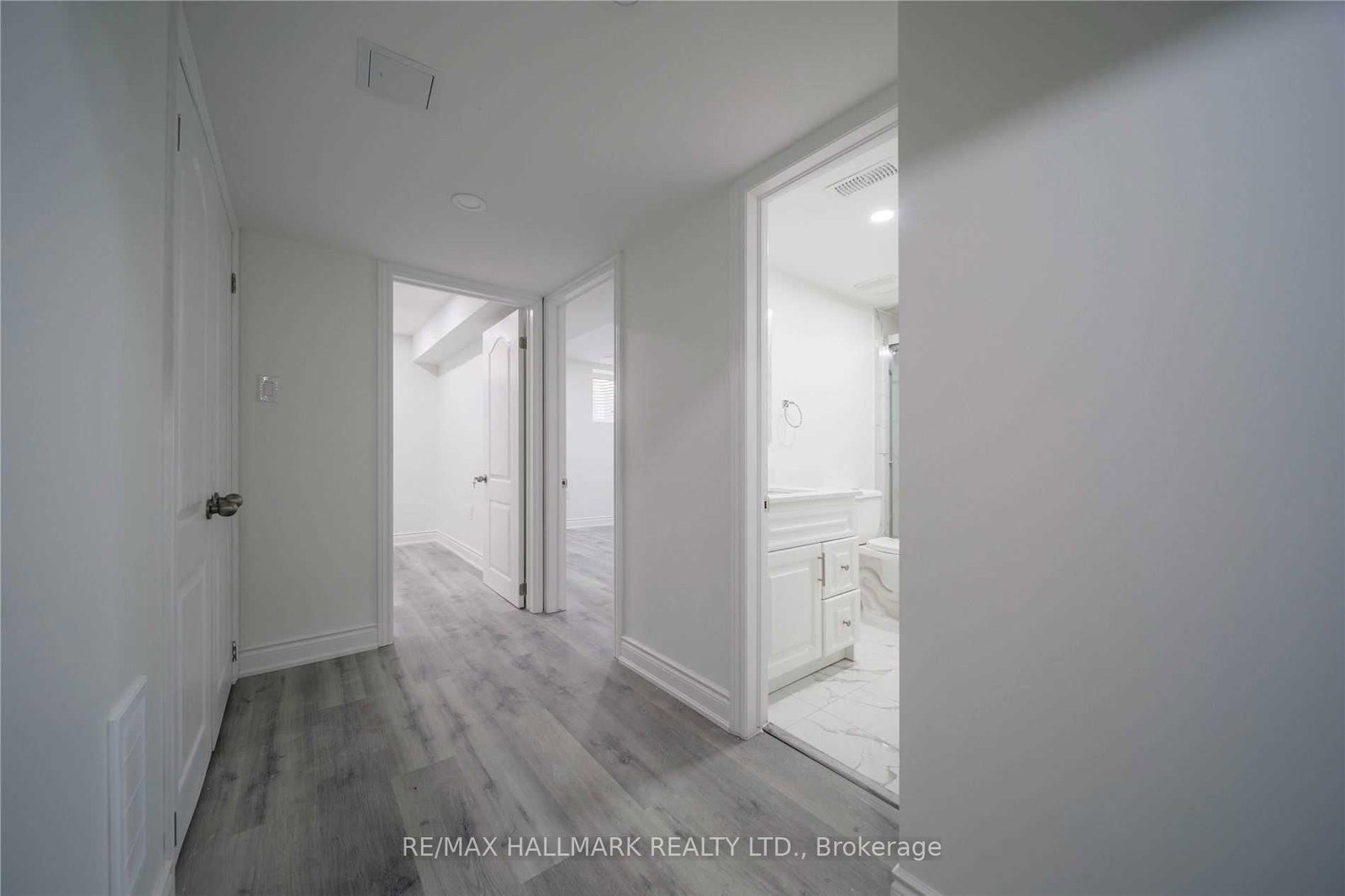 306 Buick Boulevard, Unit BSMT - Photo 4
