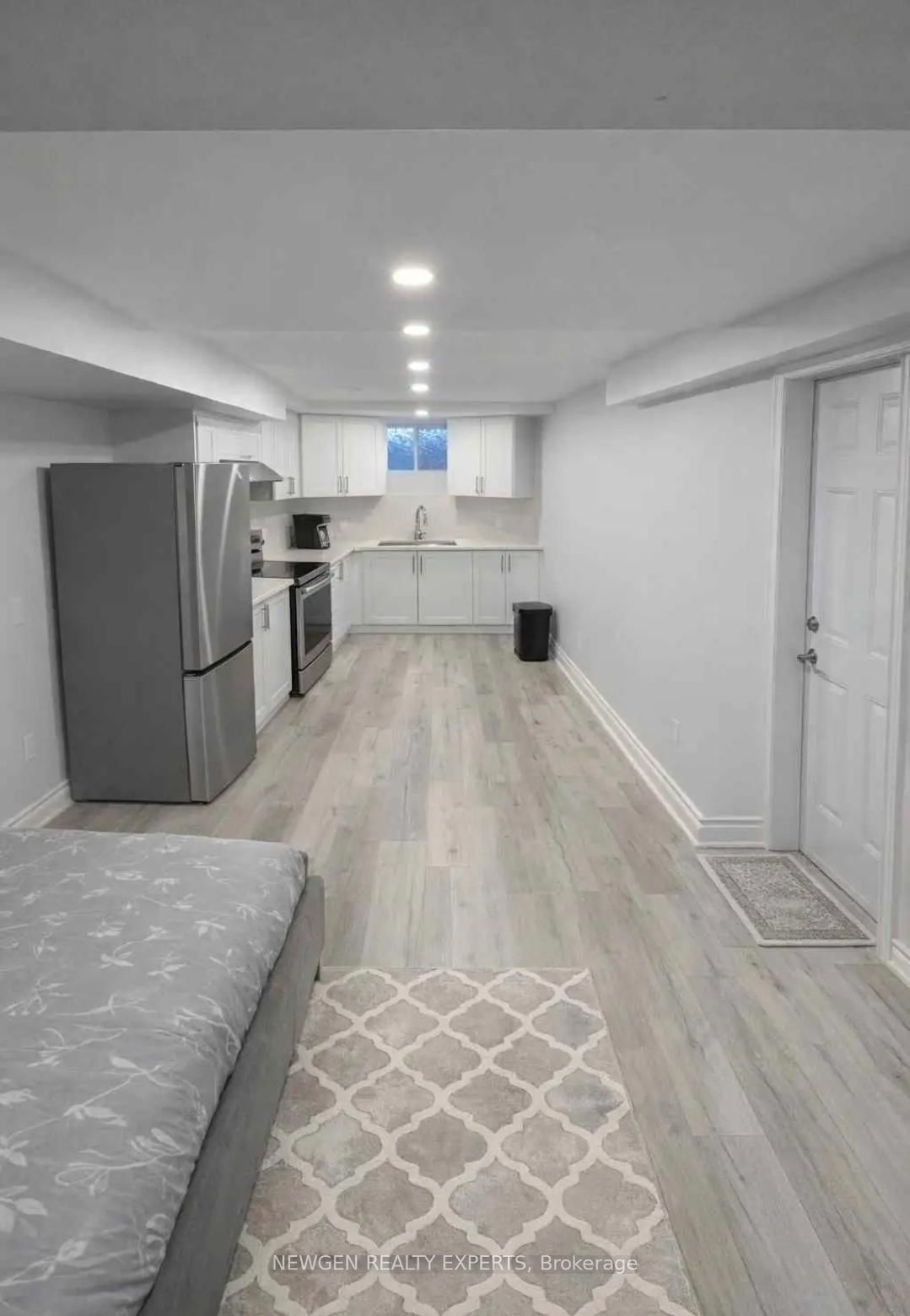 181 Satok Crescent, Unit Basement - Photo 2