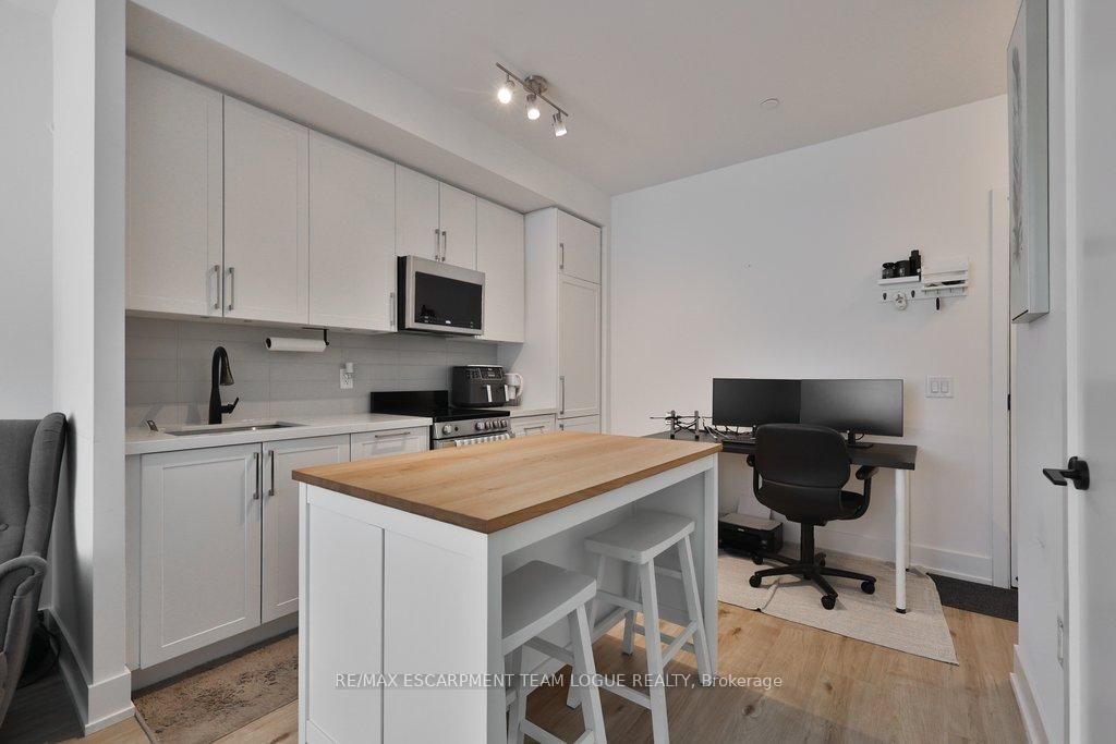 2450 Old Bronte Road, Unit 601 - Photo 8