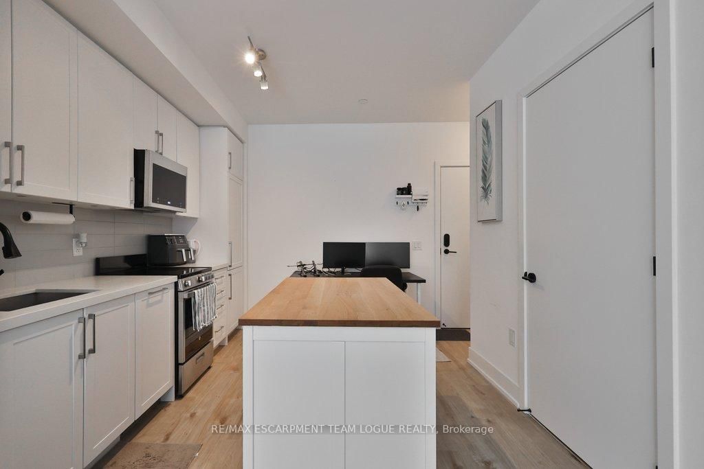 2450 Old Bronte Road, Unit 601 - Photo 9