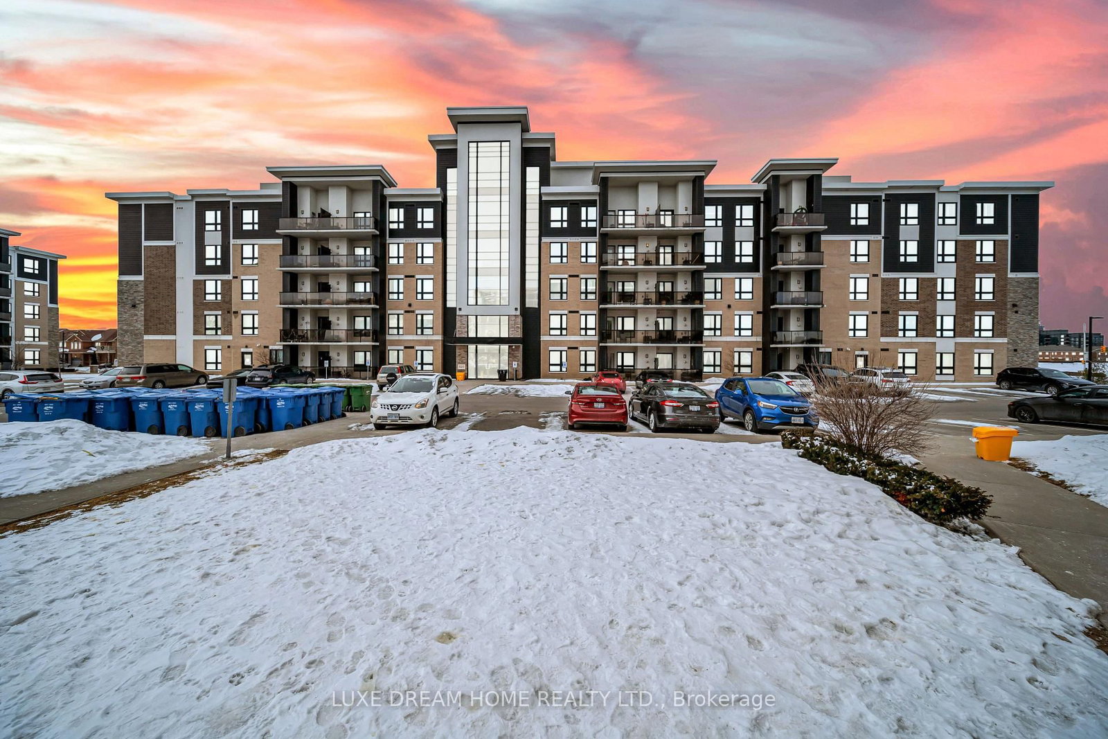 Condo for sale at 206-620 Sauve Street, Milton, Ontario, L9T 9A5 - Beaty - MLS: W13055414