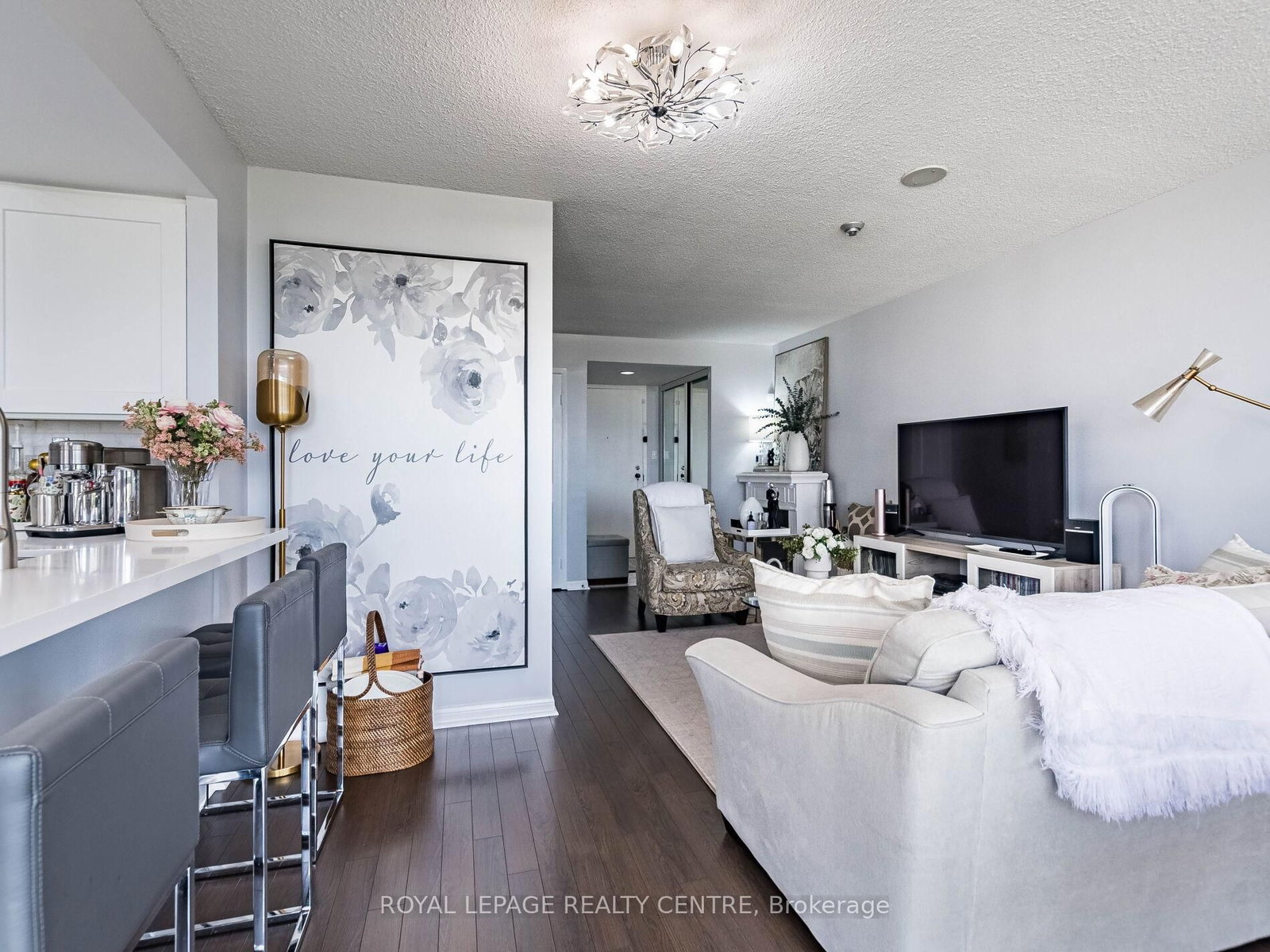 50 Eglinton Avenue W, Unit 601 - Photo 9