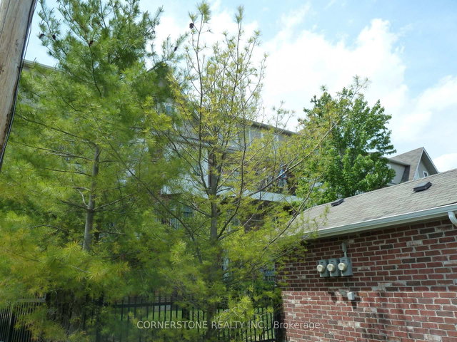 25 - 5 Armstrong Street