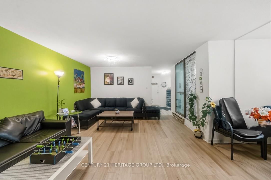 2323 Confederation Mississauga,ON L5B 1R6 — Photo 11