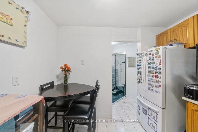 2323 Confederation Mississauga,ON L5B 1R6 — Photo 14