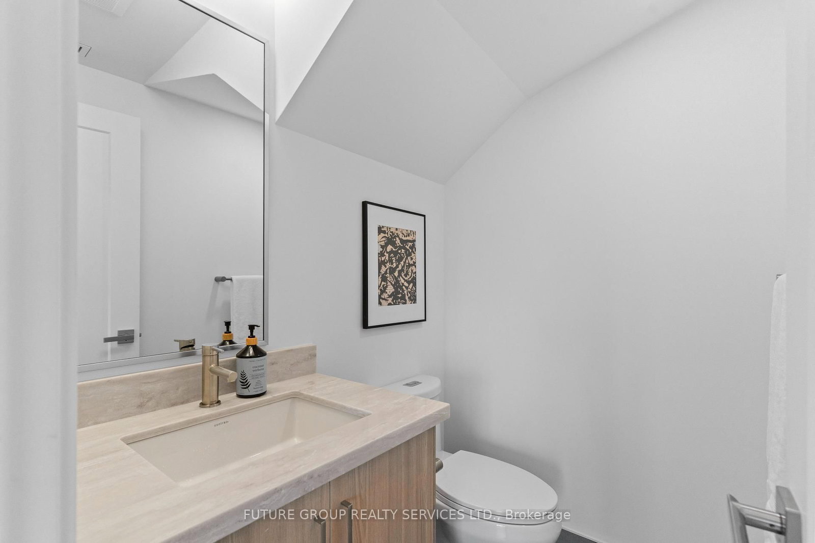 15 Acorn Avenue, Unit Unit 5 - Photo 20