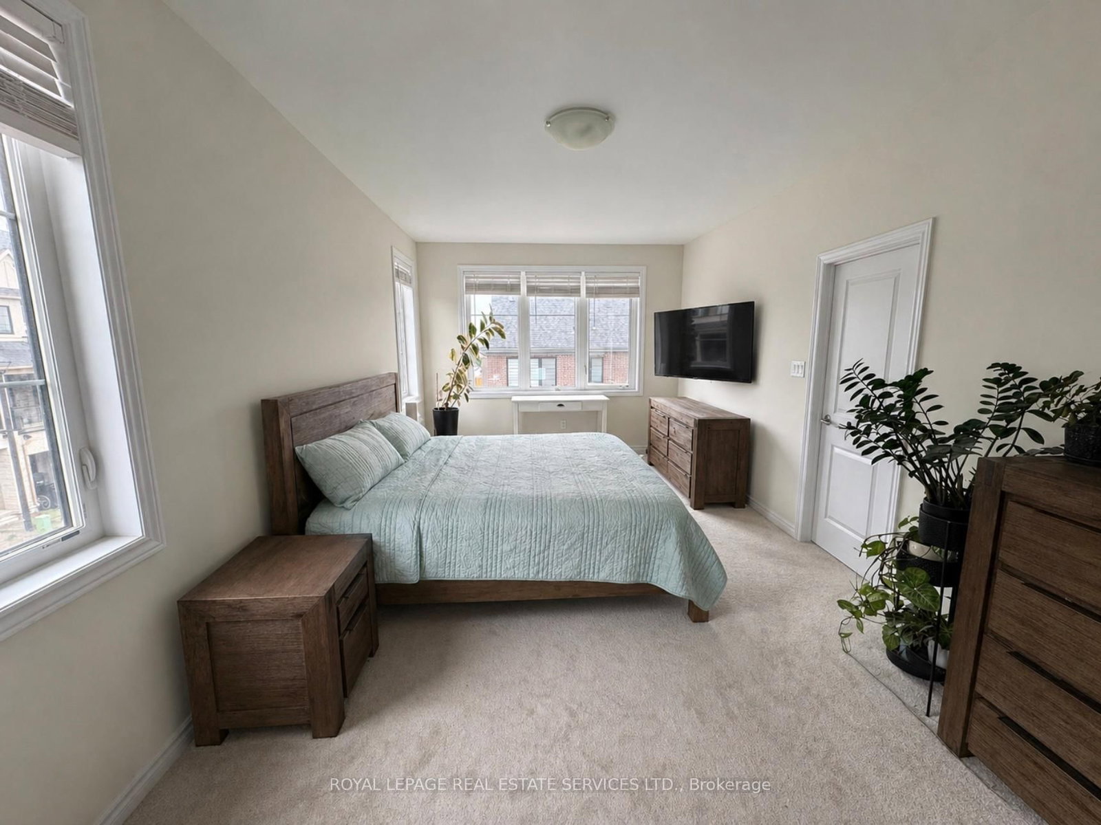 1434 National Common - Photo 5