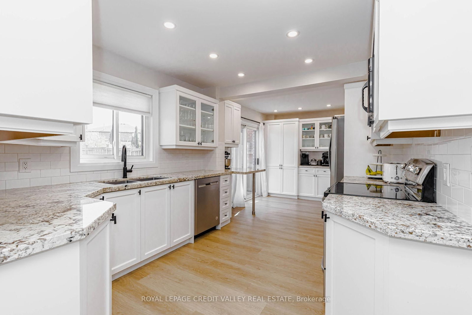 85 Derose Ave, Caledon, view 12