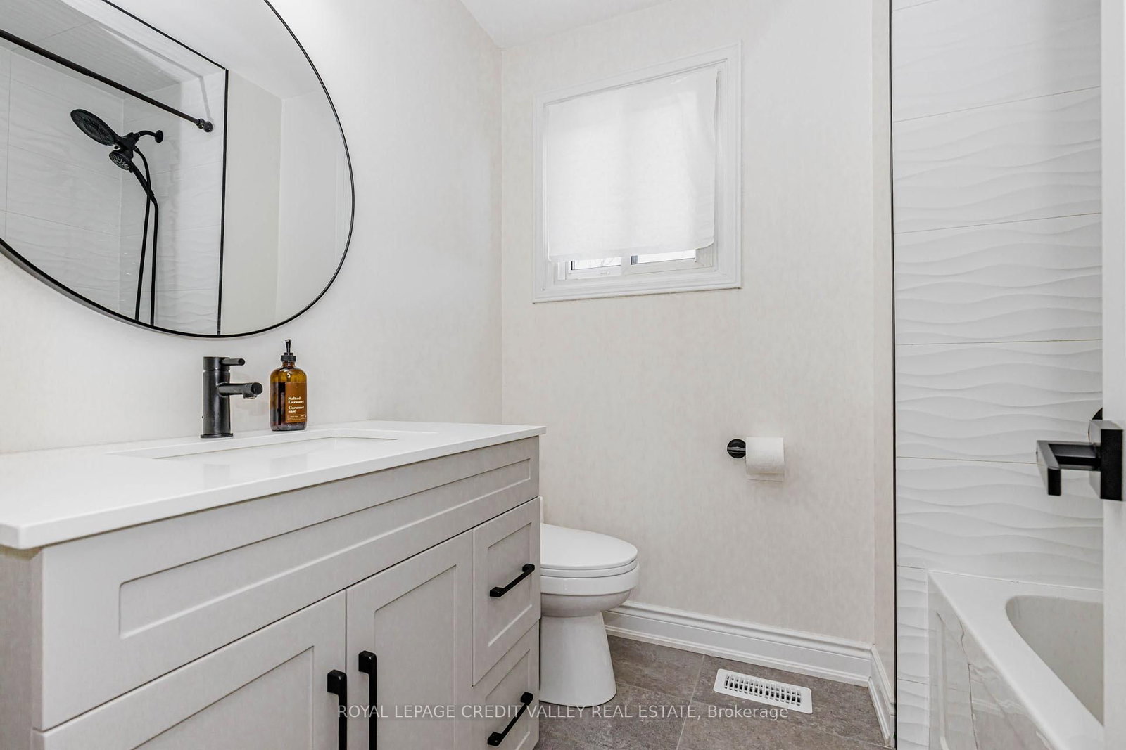 85 Derose Ave, Caledon, view 29