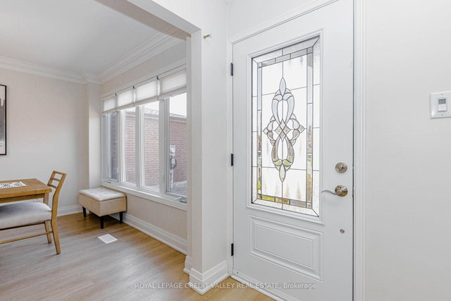 85 Derose Avenue