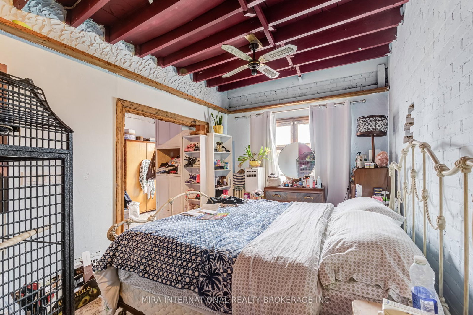 164 The Queensway - Photo 16