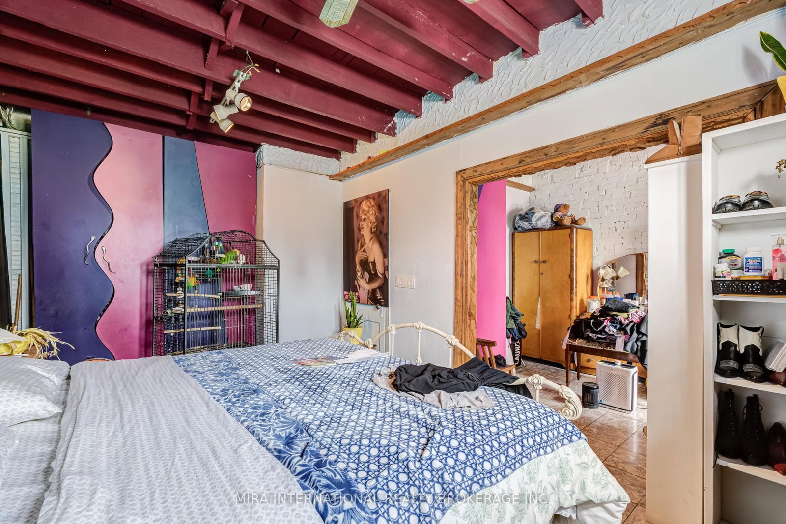 164 The Queensway - Photo 17