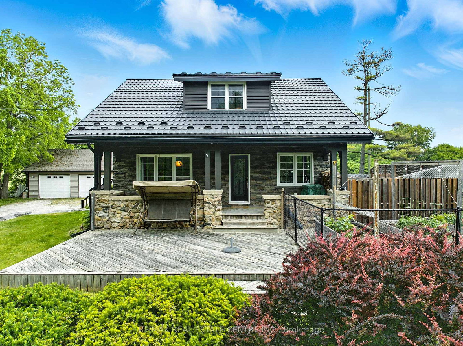 Detached House for sale at 9707 Regional 25 Road, Halton Hills, Ontario, L9T 2X7 - Acton - MLS: W13056264