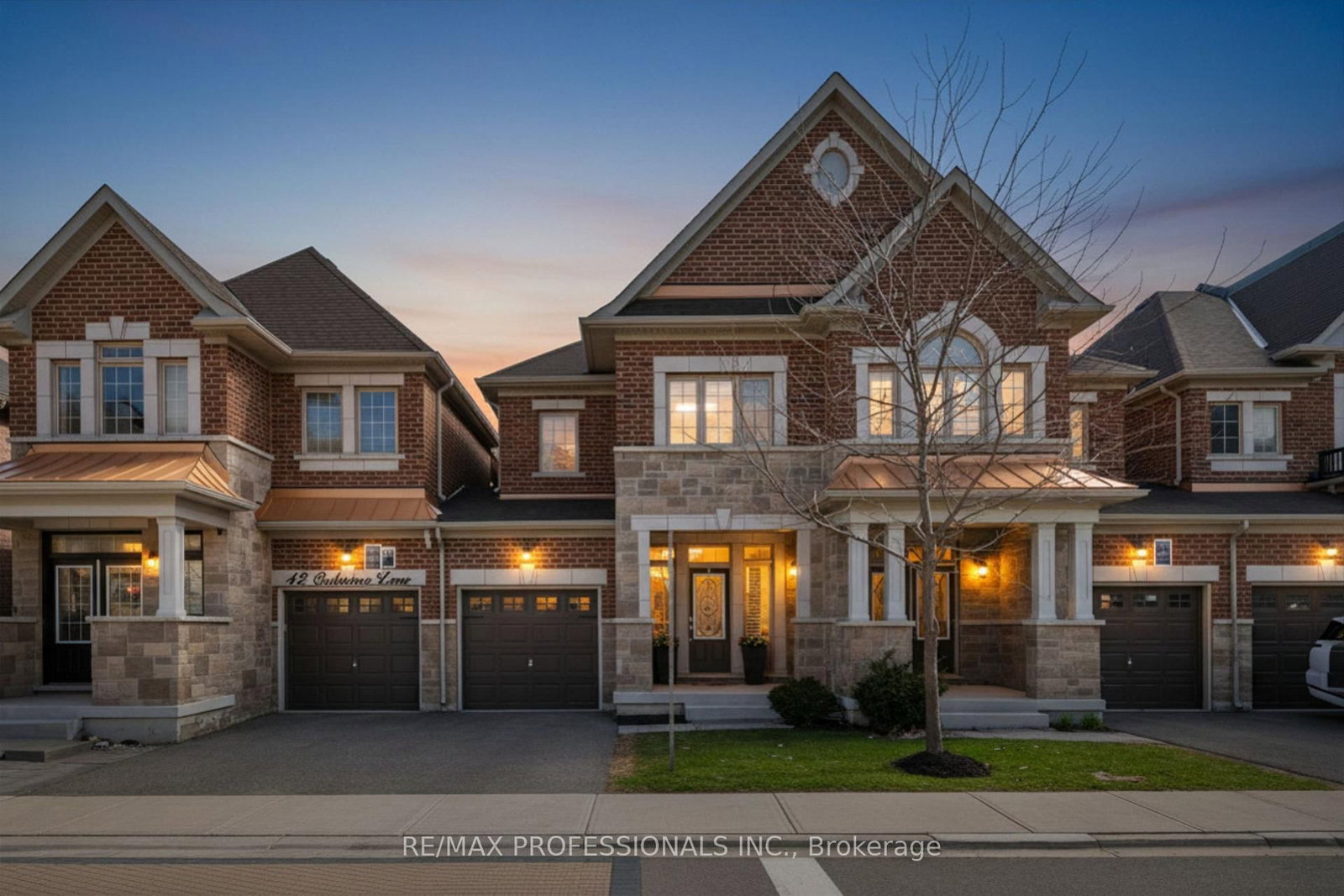 44 Oakmore Lane