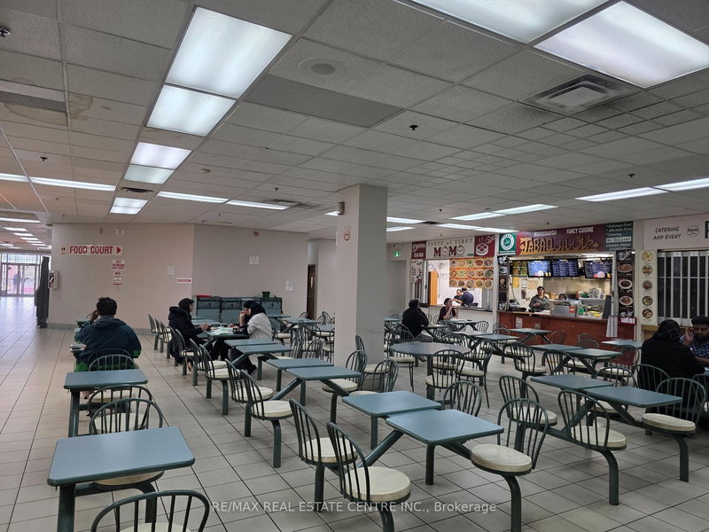 # 8 - 2580 Shepard Ave, Mississauga, L5A 4K3 | Image 3
