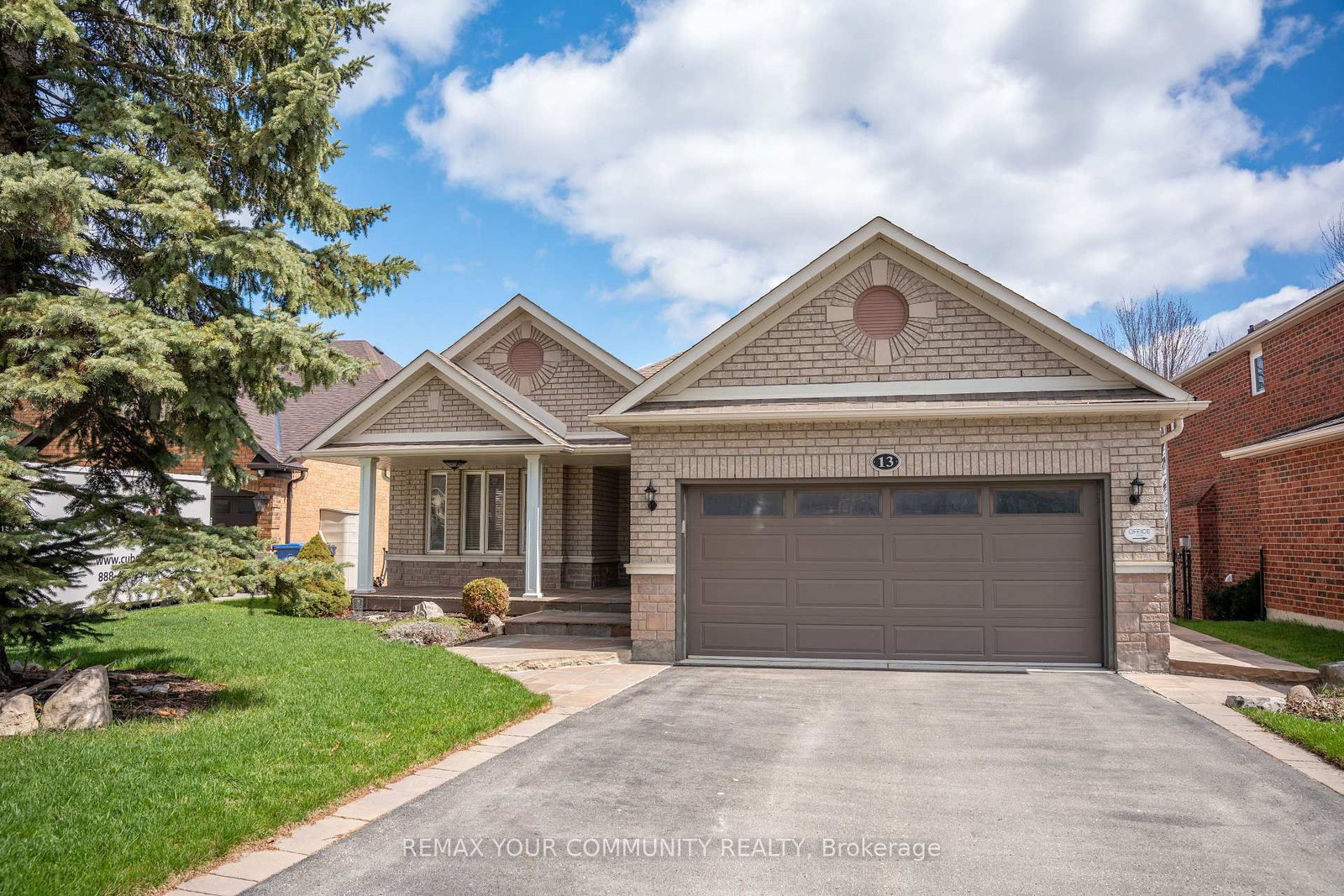 Detached House for sale at 13 Foxbury Place, Caledon, Ontario, L7E 1H9 - Bolton North - MLS: W13056480