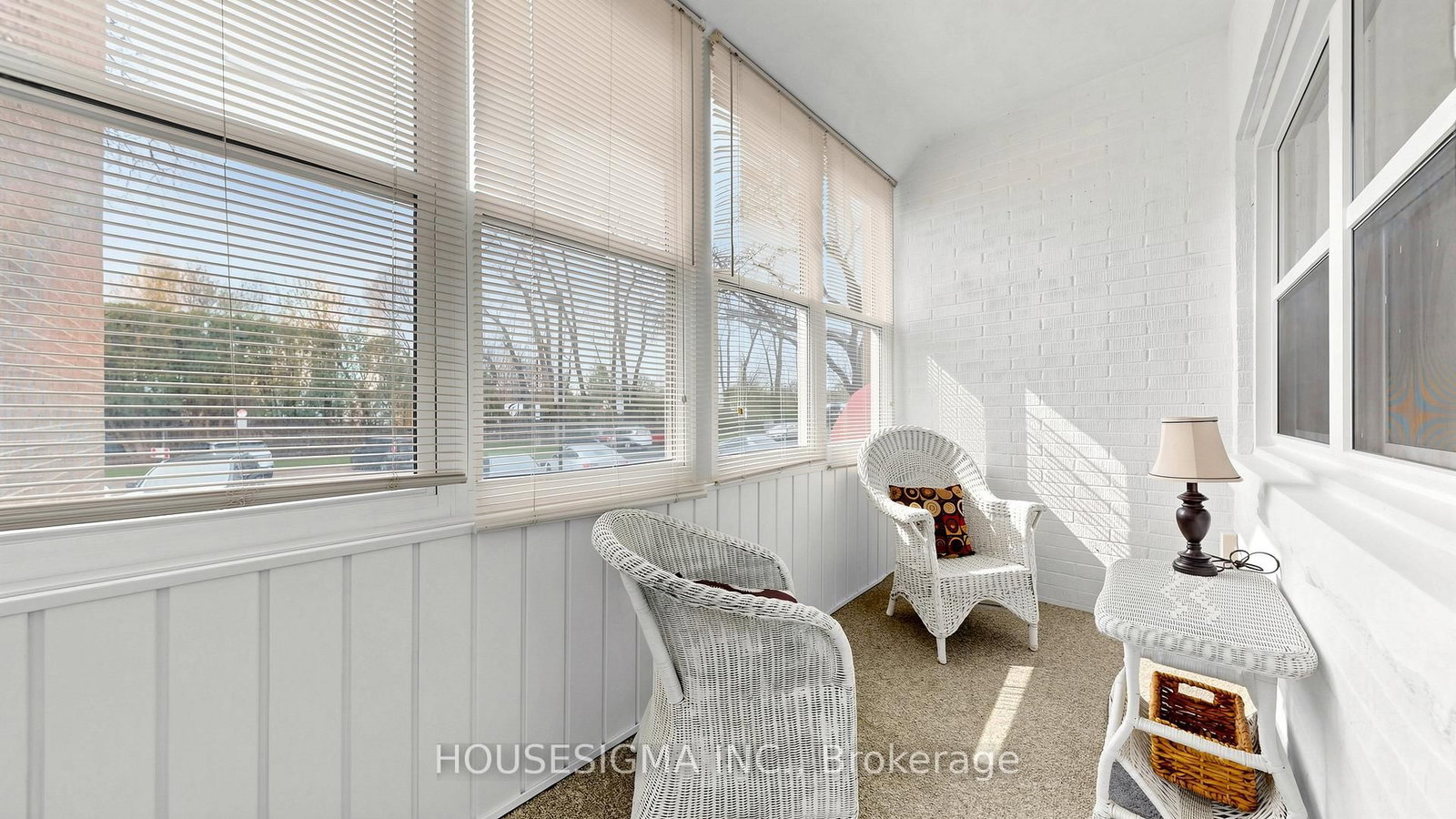 824 Brant Street, Unit 9 - Photo 16
