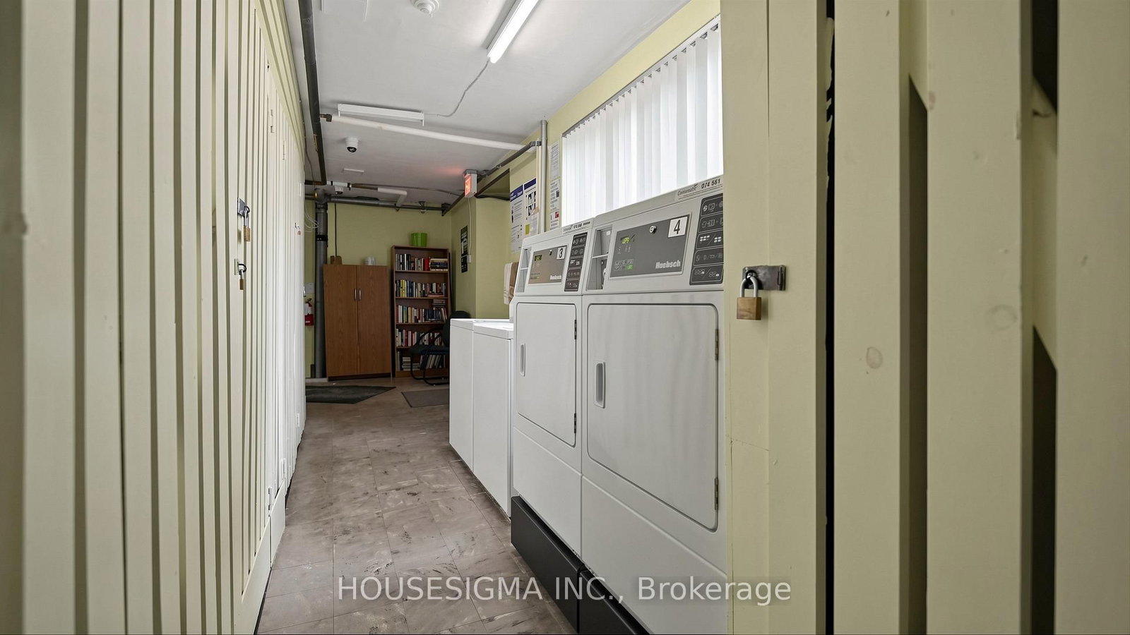824 Brant Street, Unit 9 - Photo 22