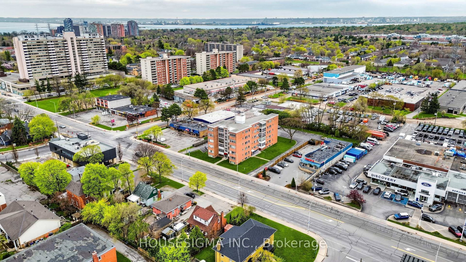 824 Brant Street, Unit 9 - Photo 24