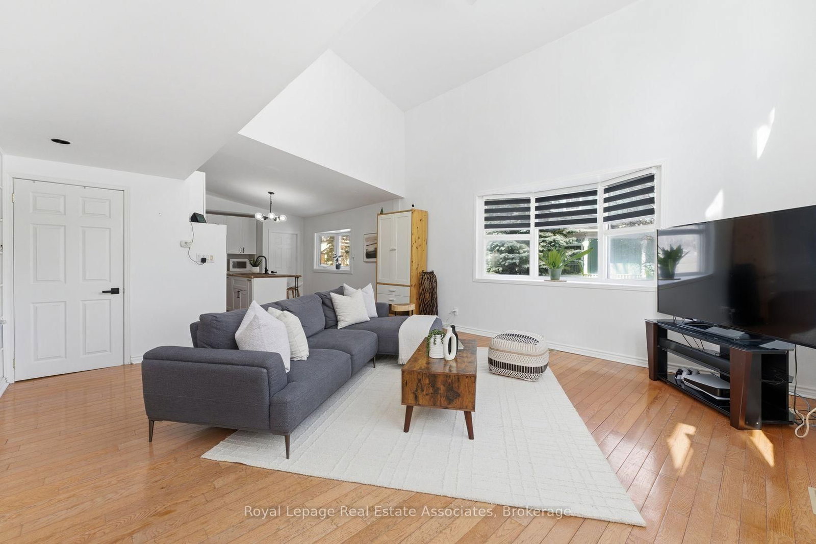 708 Montbeck Crescent - Photo 24