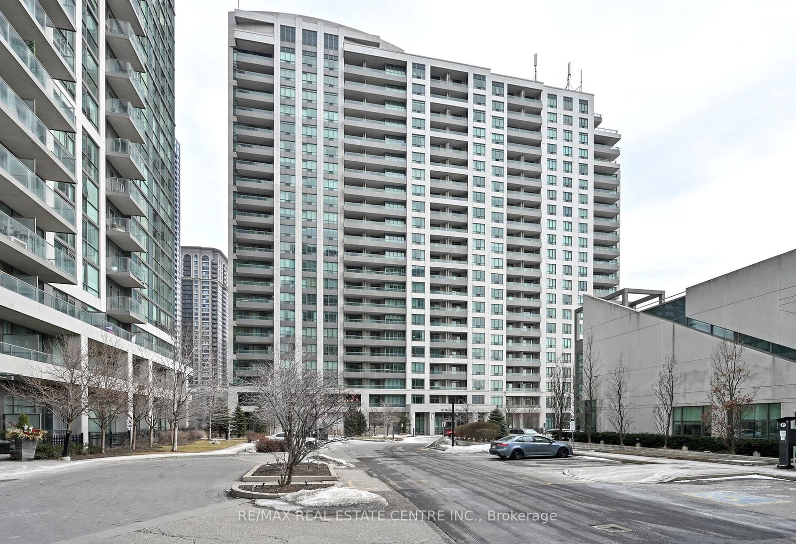 335 Rathburn Road W, Unit 1108 - Photo 2