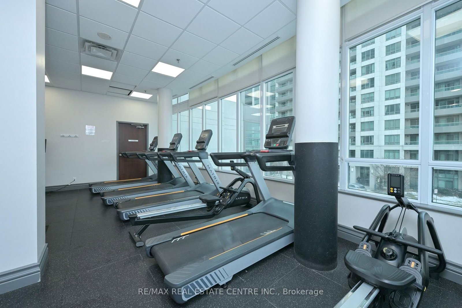 335 Rathburn Road W, Unit 1108 - Photo 30