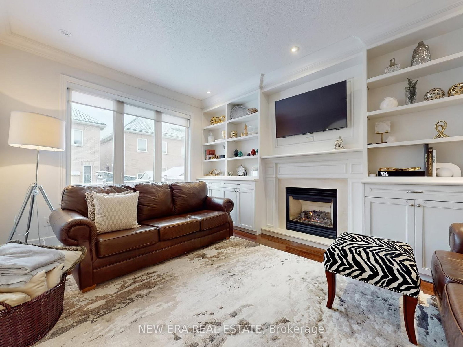 Detached House for sale at 57 Hawkridge Trail, Brampton, Ontario, L6P 2T6 - Bram East - MLS: W13056828