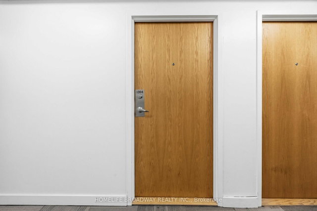 1304 - 20 Joe Shuster Way