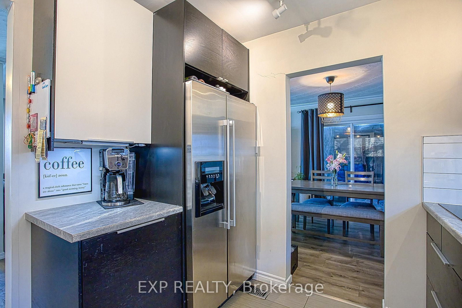 2387 Cyprus Avenue - Photo 10
