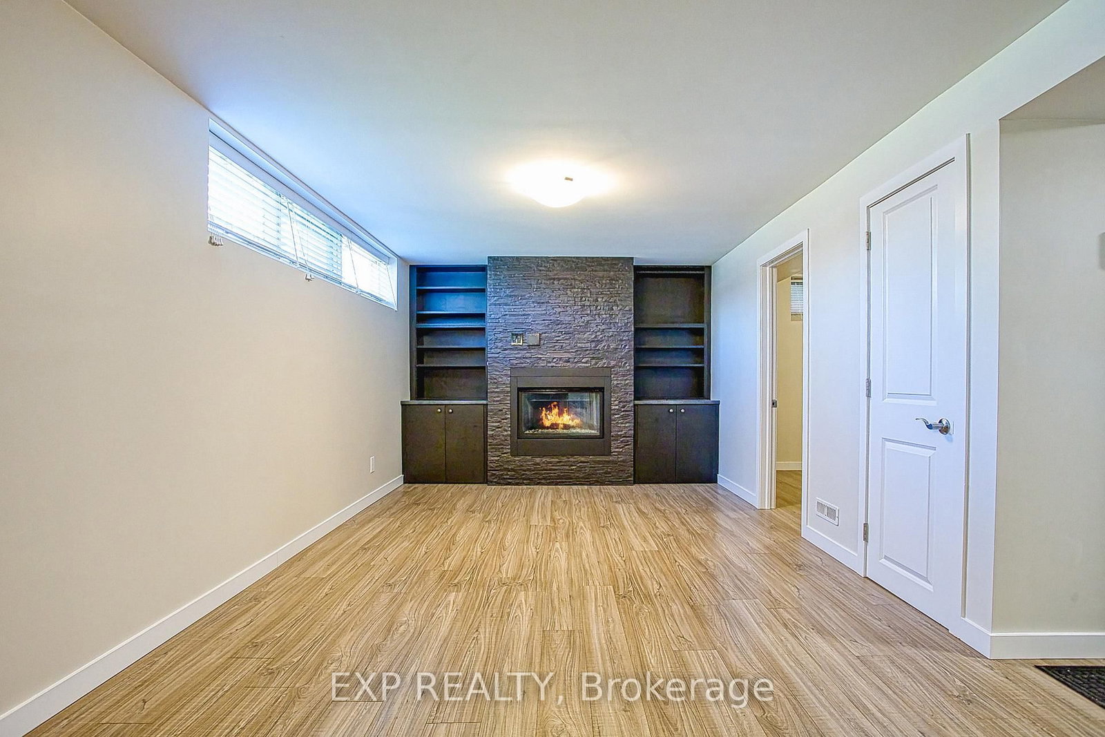 2387 Cyprus Avenue - Photo 20