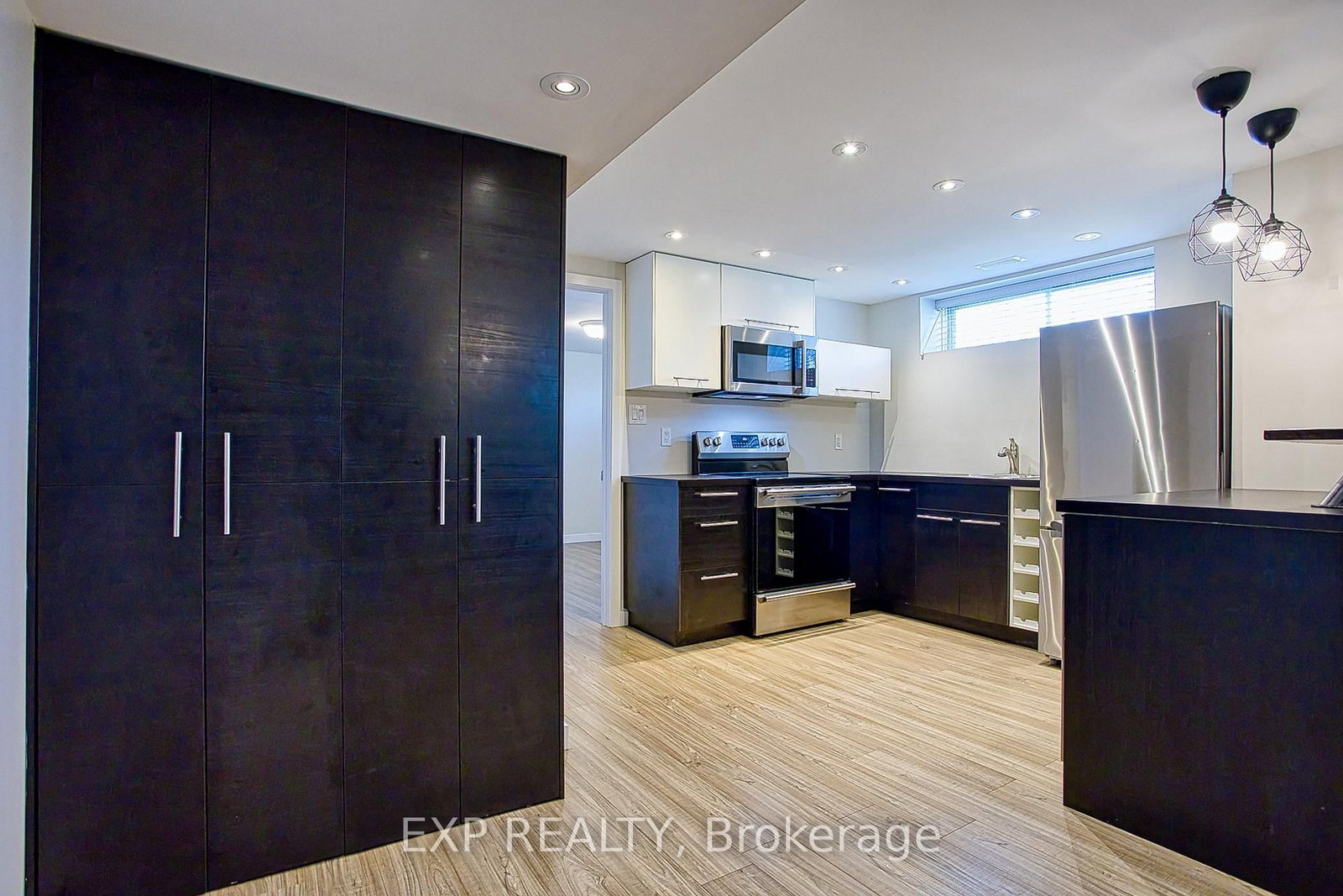 2387 Cyprus Avenue - Photo 23