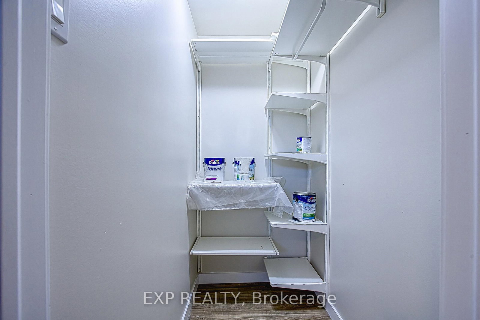 2387 Cyprus Avenue - Photo 30