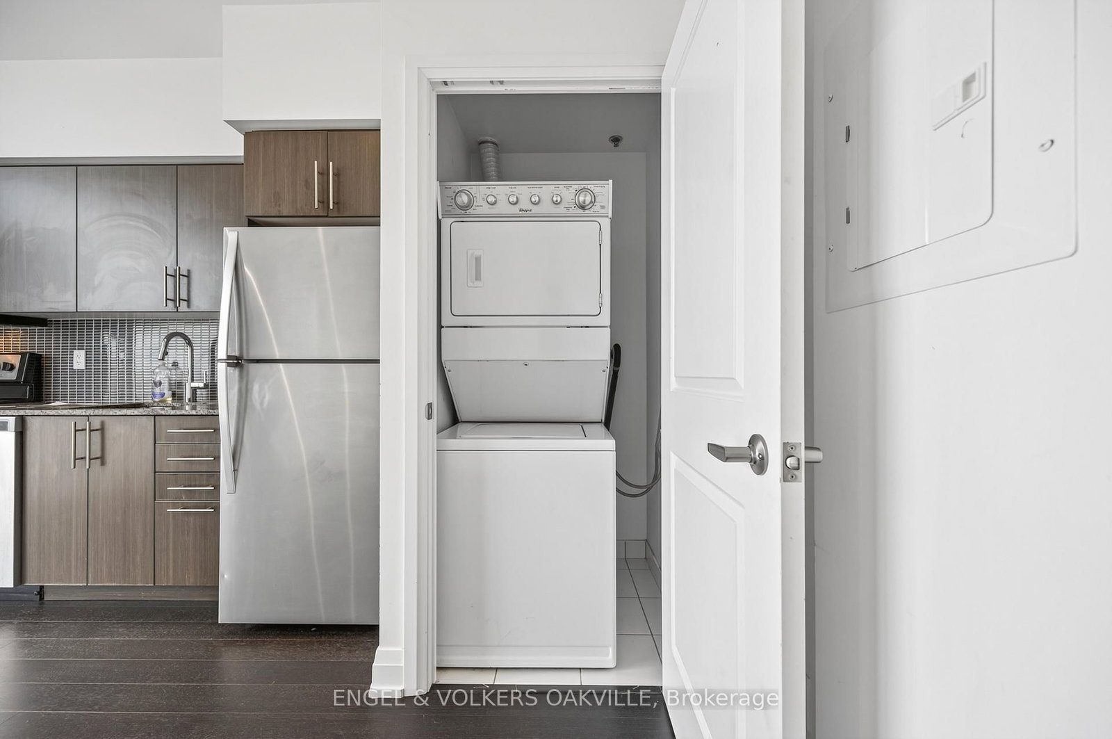 65 Speers Road, Unit 515 - Photo 13