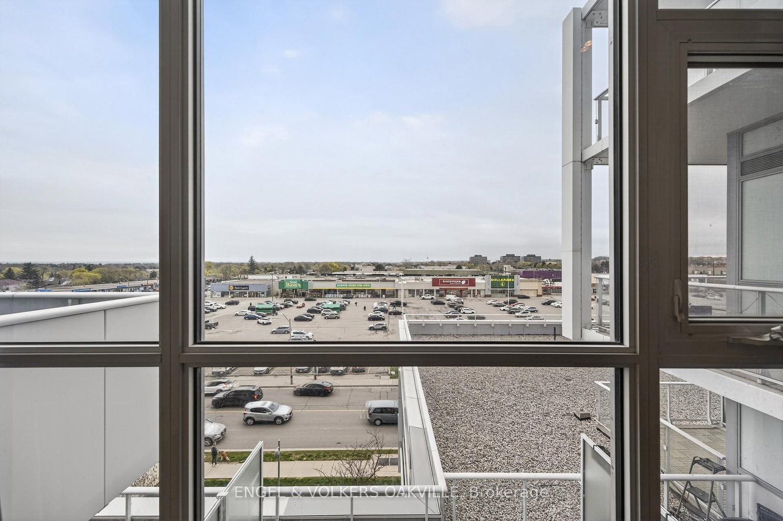 65 Speers Road, Unit 515 - Photo 18