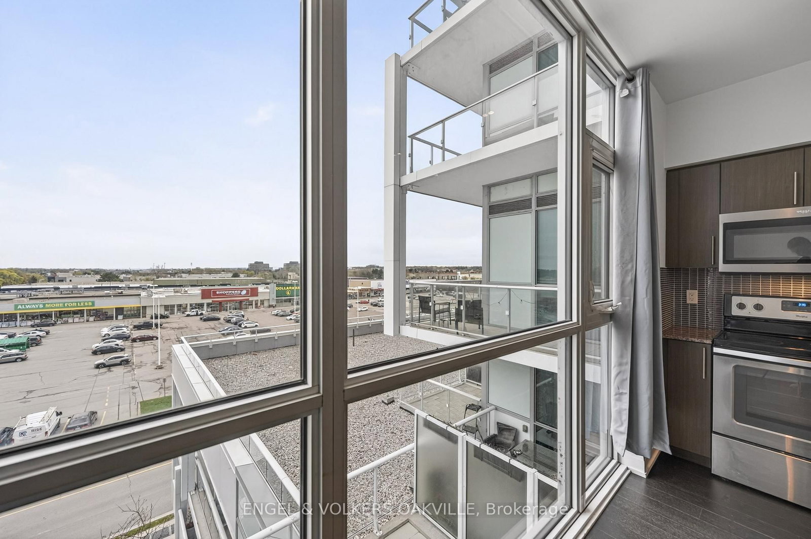 65 Speers Road, Unit 515 - Photo 20