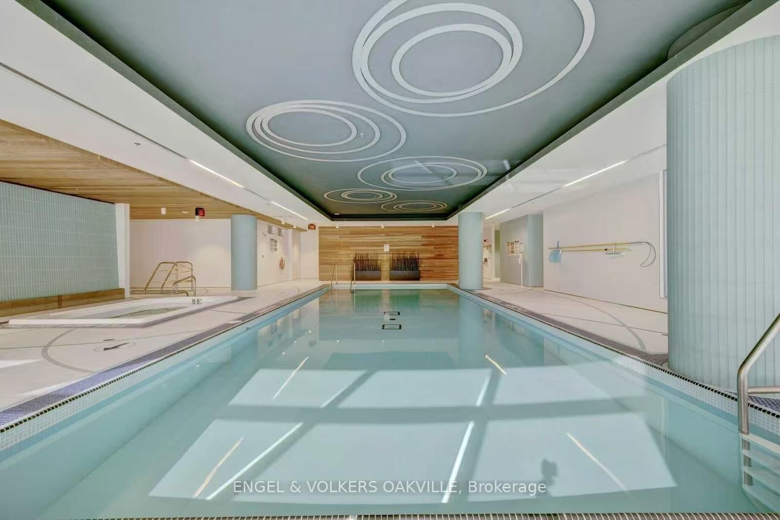 65 Speers Road, Unit 515 - Photo 25