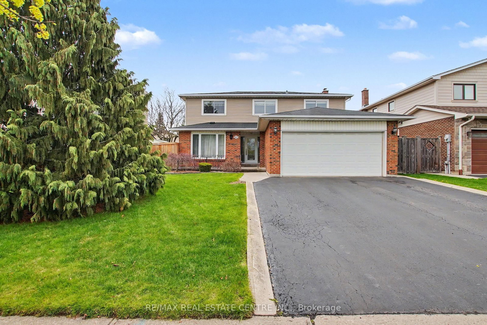 Detached House for sale at 917 Maple Avenue, Milton, Ontario, L9T 3X6 - Dorset Park - MLS: W13057214