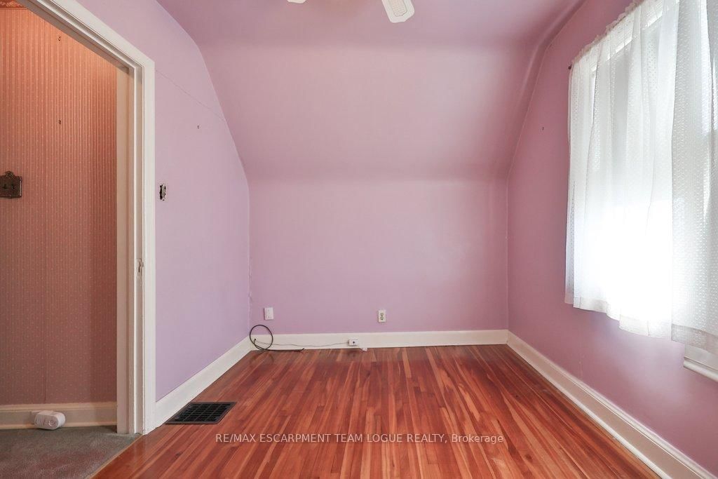 1930 Keele Street - Photo 16