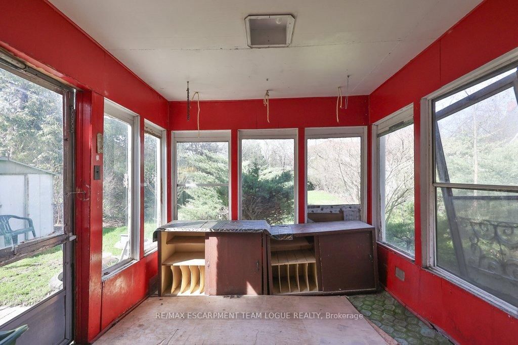 1930 Keele Street - Photo 33