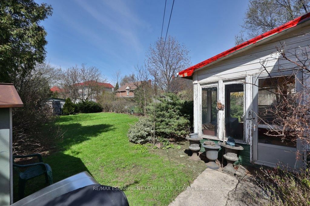 1930 Keele Street - Photo 34