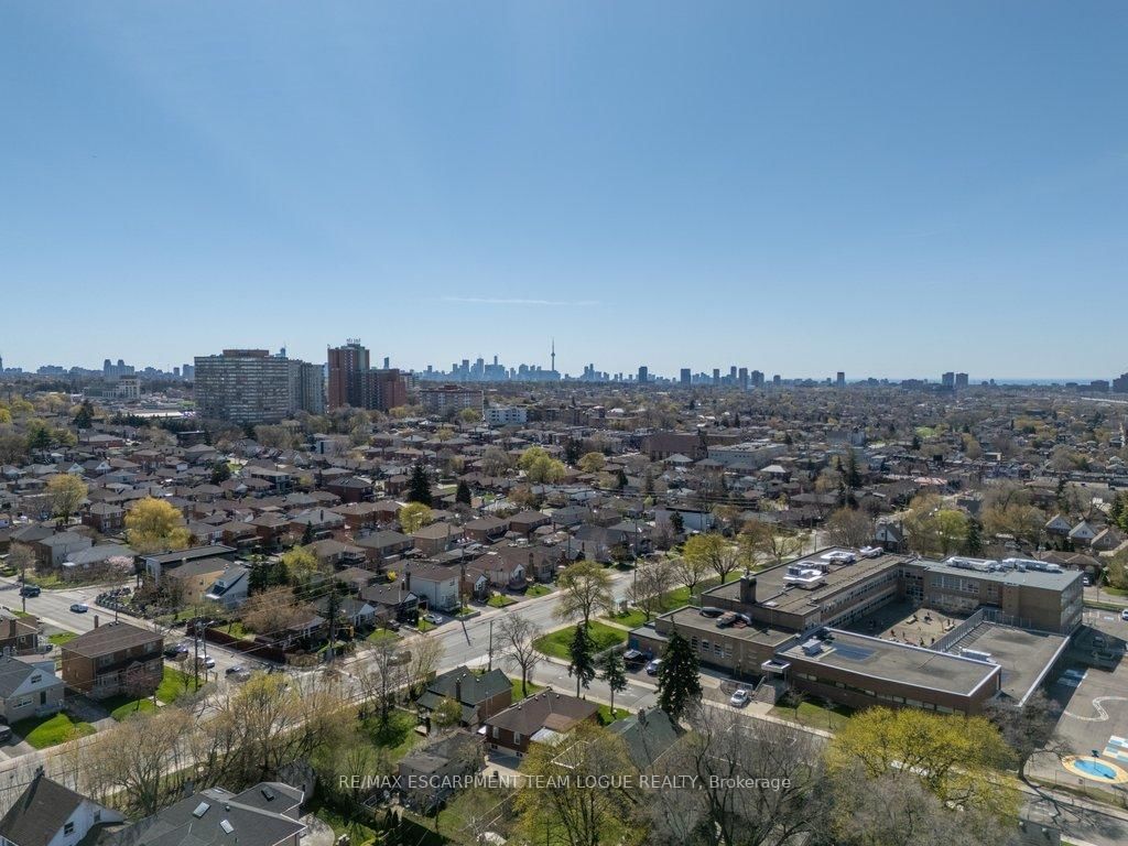 1930 Keele Street - Photo 49